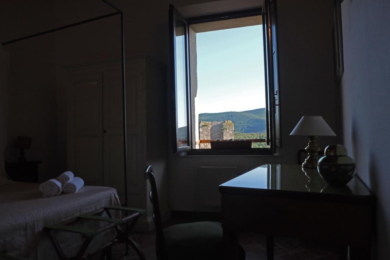 Rooms&Wine al Castello Monteriggioni Buitenkant foto