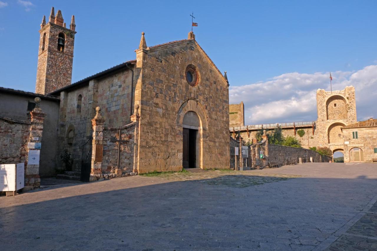 Rooms&Wine al Castello Monteriggioni Buitenkant foto