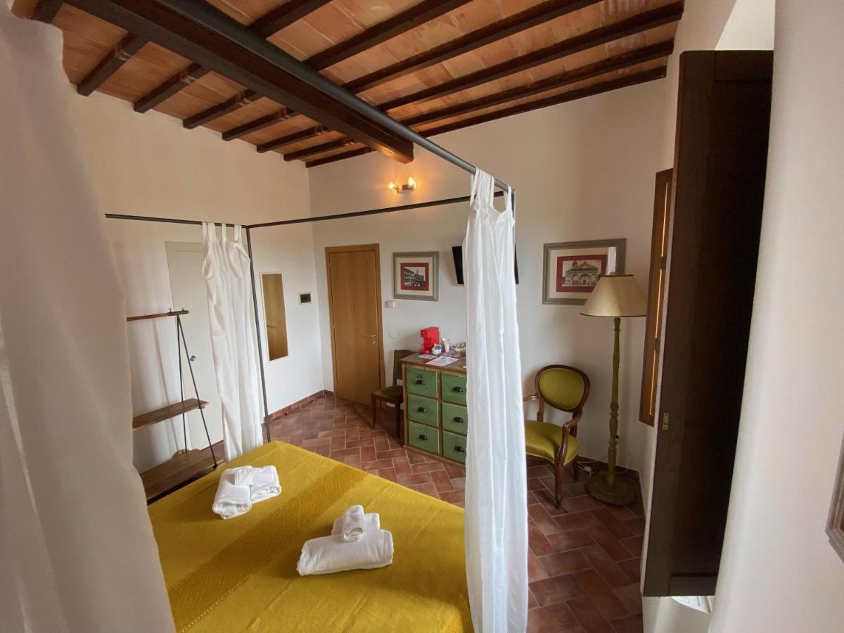 Rooms&Wine al Castello Monteriggioni Buitenkant foto